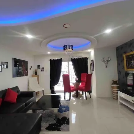 Kandi Palace, 2-Bedroom Serviced Apartment Angeles Exterior photo