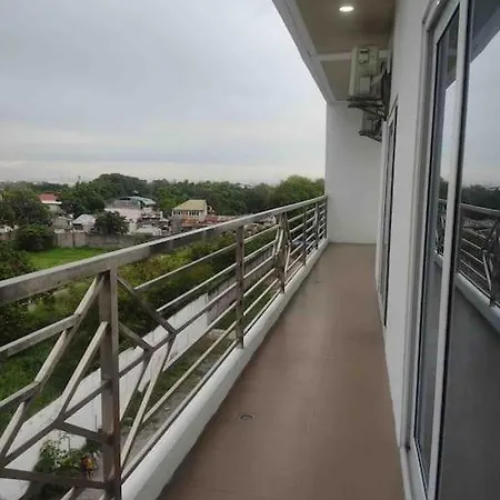 Kandi Palace, 2-Bedroom Serviced Apartment Angeles Exterior photo