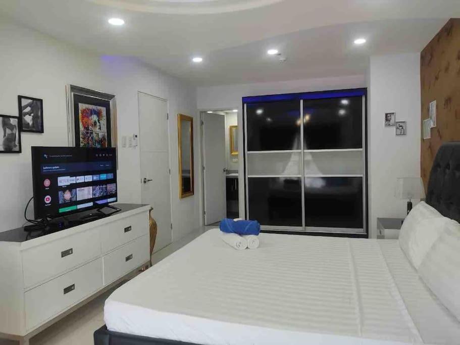 Apartment Kandi Palace, 2-bedroom Serviced *