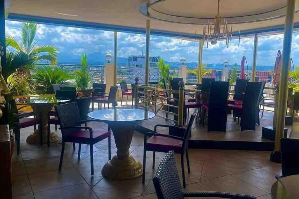 Apartment Kandi Palace, 2-bedroom Serviced *