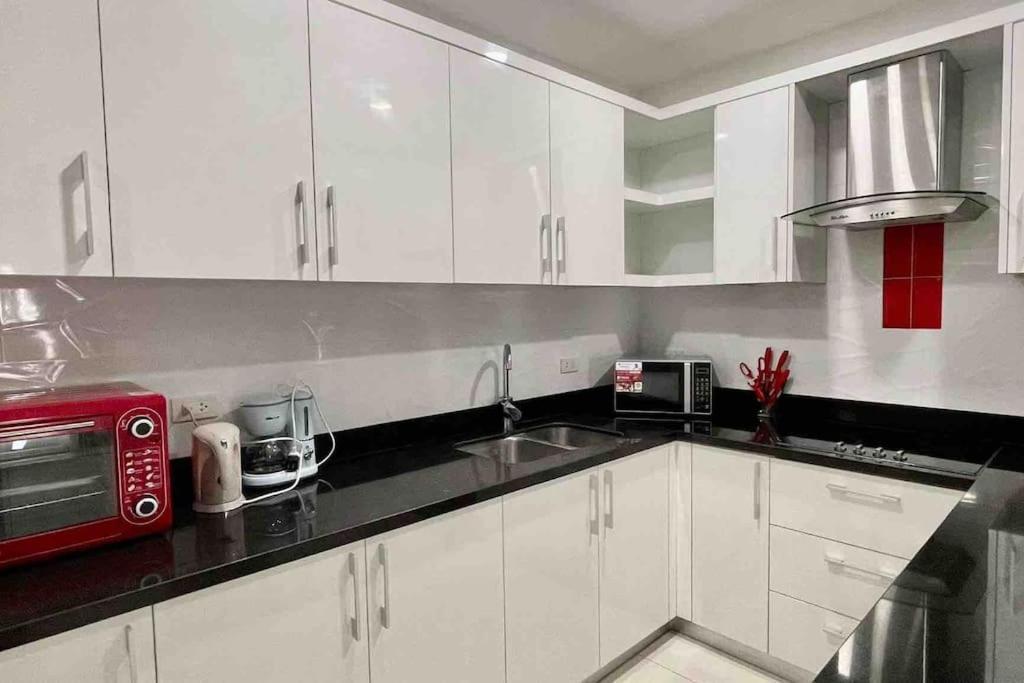 Apartment Kandi Palace, 2-bedroom Serviced Angeles